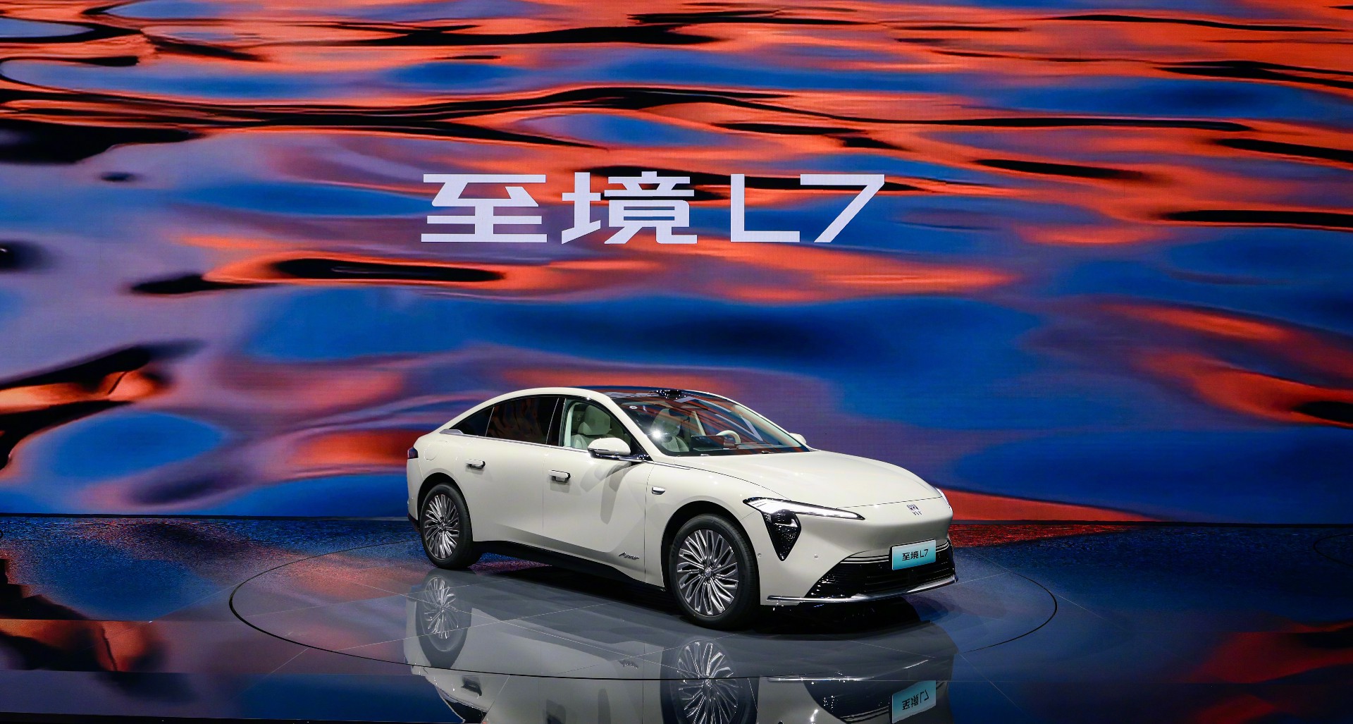 1759138180994348.jpg 0929 别克至境L7.jpg